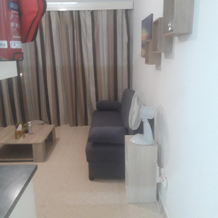 La Veranda Sea View Apartments Larnaca Exterior foto